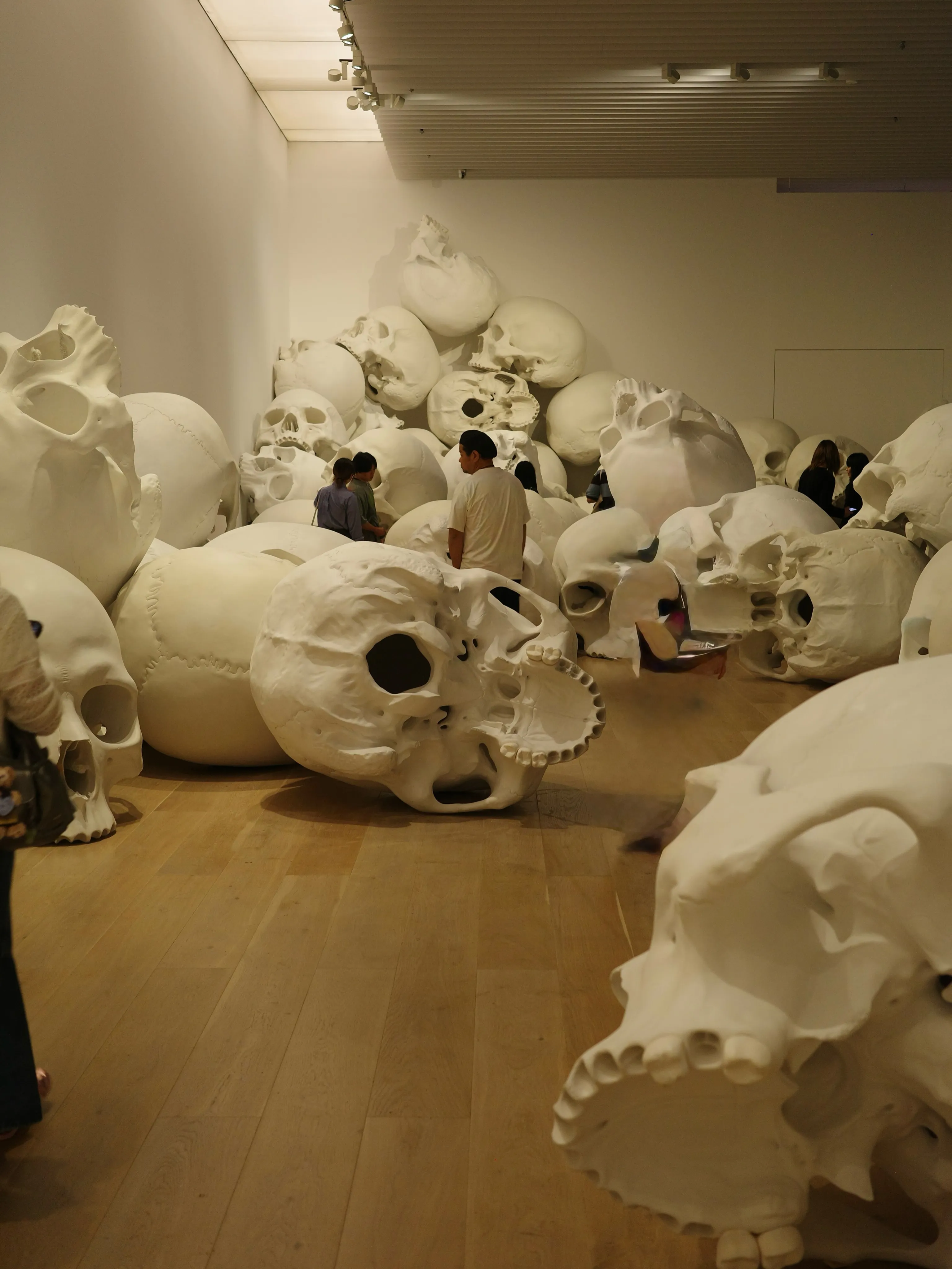 ロンミュエック展